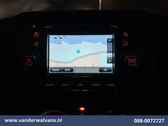 Peugeot Boxer 2.0 BlueHDI 130pk Pick up Dubbel Cabine Open laadbak Euro6 Airco | 7-Zits | Trekhaak |...