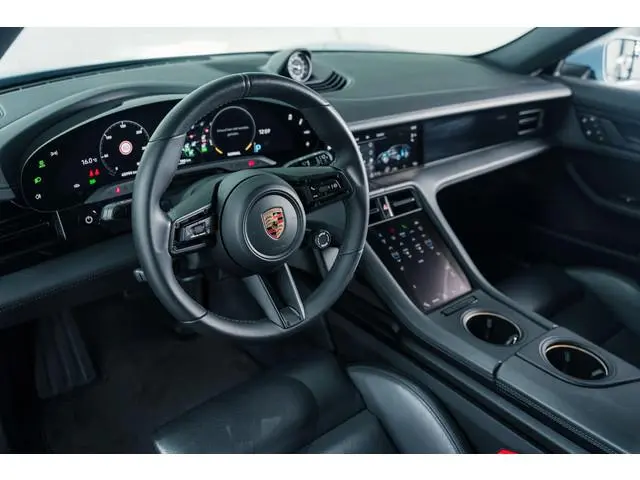 Porsche Taycan Cross Turismo 4S 93 kWh | Performance l Bose | Pano | Warmtepomp | SportChrono |