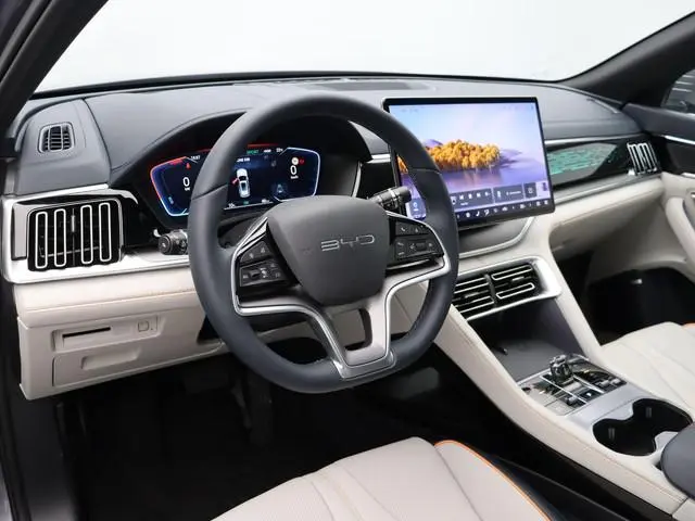 BYD SEAL U