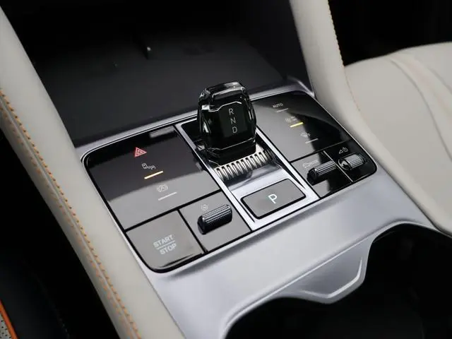 BYD SEAL U
