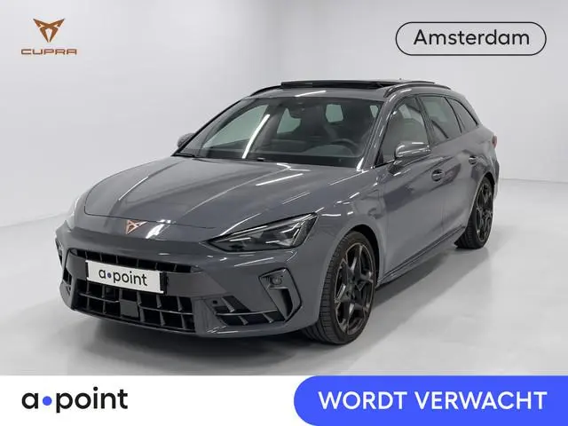 Cupra Leon 1.5 TSI e-Hybrid VZ Performance 272 pk Automaat (DSG) | Navigatie | Panoramadak | Parkeer...