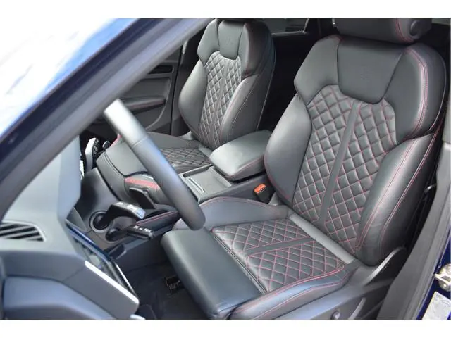 Audi Q5 Sportback 55 TFSI e S-Line 367 Pk Competition RS Leder Luchtvering Matrix Oled Keyless 21 In...