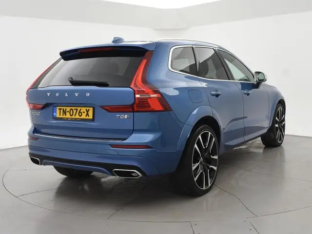 Volvo XC60 2.0 T8 T.E. 390 PK AWD R-DESIGN + BOWERS & WILKINS | 22 INCH | TREKHAAK | 360 CAMERA | PA...