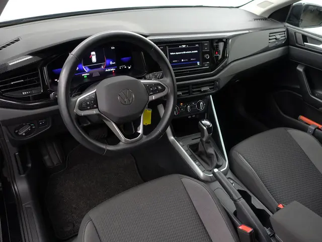 Volkswagen Polo 1.0 TSI Edition Aut- Nap 39dkm, Virtual Cockpit, Ada Cruise, Led, Park Assist, Carpl...