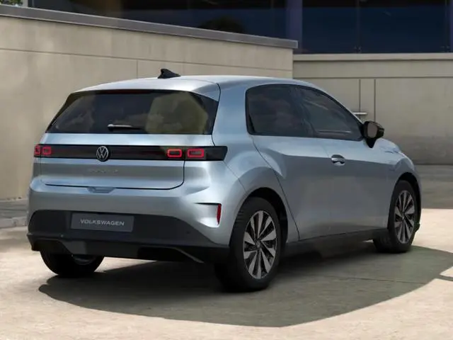 Volkswagen ID. Polo Life First Edition 52 kWh accu, 211 PK · Achteruitrijcamera · Voorstoelen en stu...