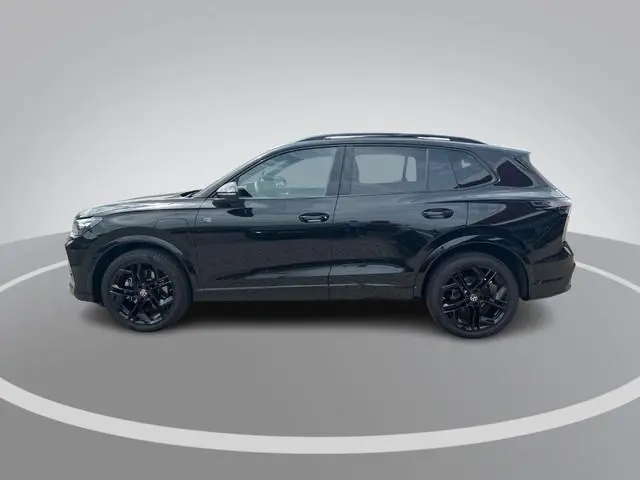 Volkswagen Tiguan 1.5 204pk DSG eHybrid R-Line · Panoramadak · Leder · 360 Camera · Stoelventilatie...