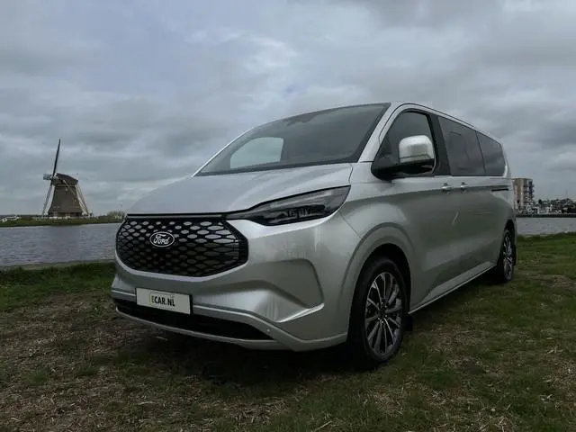 Ford Tourneo