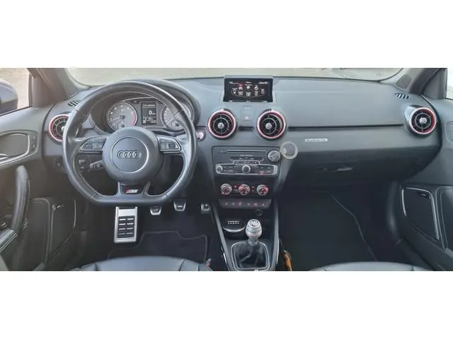Audi S1