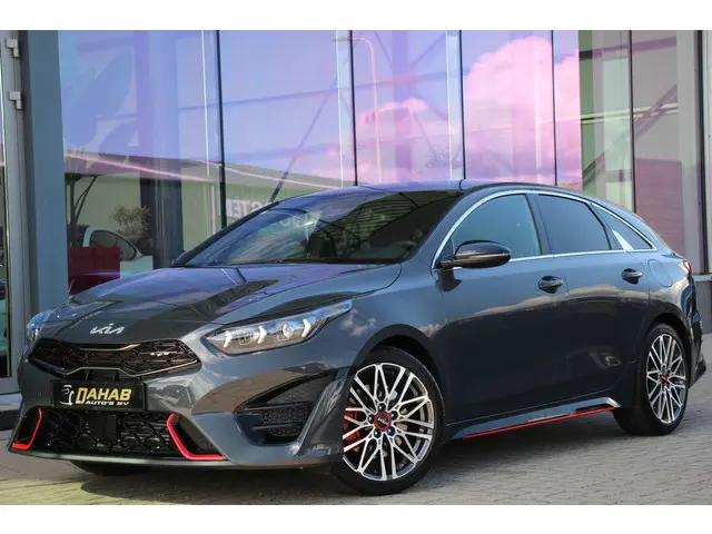 Kia ProCeed