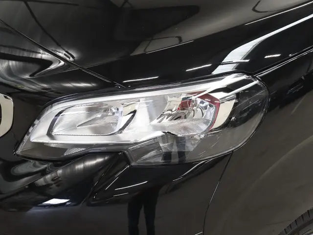 Peugeot Expert 2.0 BlueHDI 180pk Automaat L3H1 Dubbele Cabine Navigatie Trekhaak Apple Carplay/ Andr...