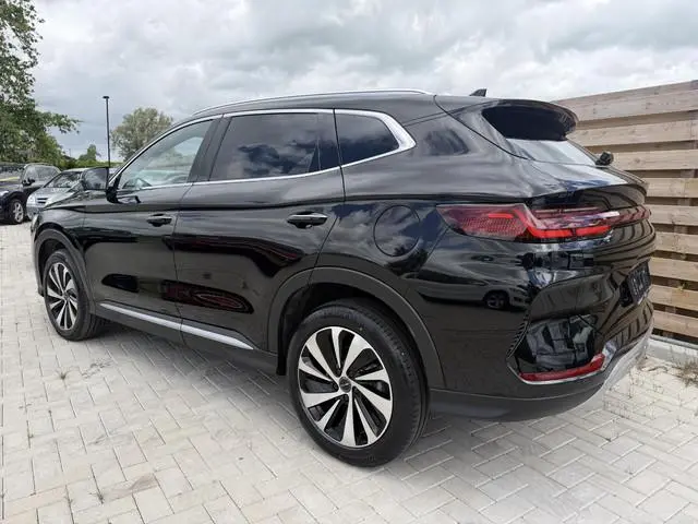 BYD SEAL U