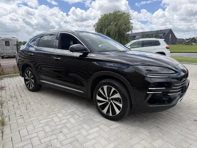 BYD SEAL U
