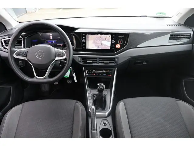 Volkswagen Polo 1.0 TSI Business 1e Eigenaar | Volledig Onderh | NAP | BTW | IQ Drive | Stoelverwarm...