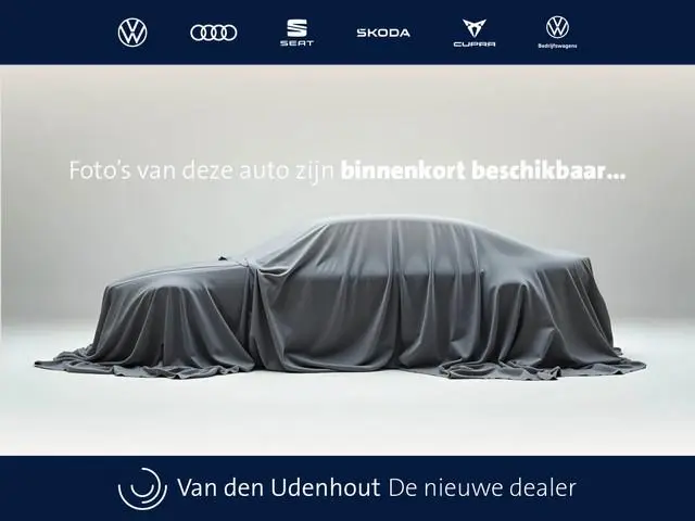 Volkswagen ID.4 Life 77 kWh 204pk | Elek. trekhaak | Warmtepomp | Stoelverwarming | Acc