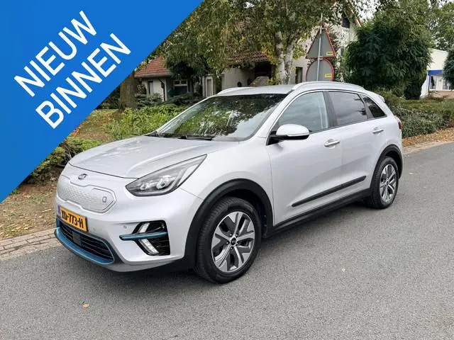 Kia e-Niro ExecutiveLine 64 kWh 204PK SOH 93% Leder•JBL