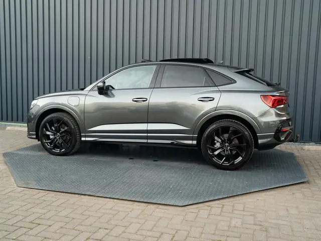 Audi Q3 Sportback 45 TFSI e S-Line | Pano | Trekhaak wegkl. | Memory Seats | Sonos | 360 Camera | 20...