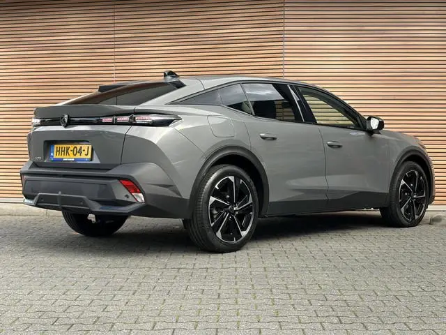 Peugeot 408 1.2 Hybrid 145 e-DCS6 Allure