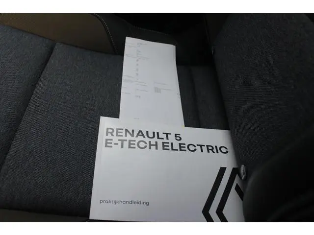 Renault 5