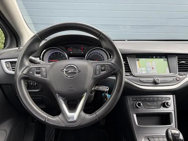 Opel Astra Sports Tourer 1.2 Business Executive ✓1e Eigenaar✓146pk✓Camera✓Trekhaak✓Carplay✓Airco✓Cru...