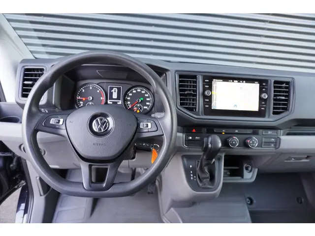 Volkswagen Crafter 35 180pk Automaat L4H3/L3H2 Glasresteel Imperiaal Trekhaak Navigatie Apple Carpla...