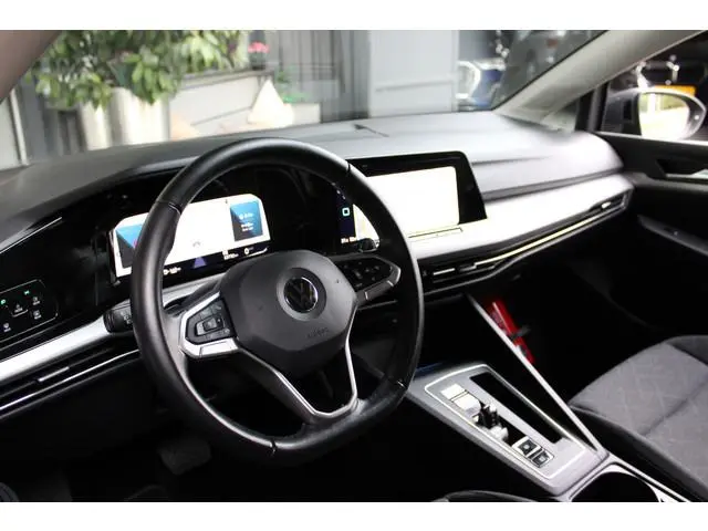 Volkswagen Golf Variant eTSI 110PK DSG LIFE NAVI/PDC/CARPLAY****