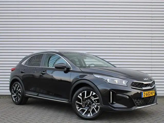 Kia Xceed 1.0 T-GDi DynamicPlusLine | Stuur-/stoelverwarming | Camera | Dodehoek detectie | Elektr....