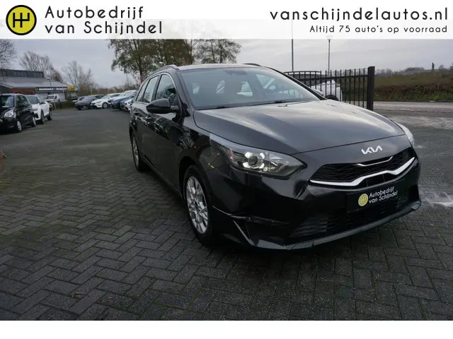 Kia Ceed Sportswagon 1.5 T-GDI 160PK AUTOMAAT DYNAMICLINE OKT 2023 CAMERA NAVIGATIE ANDROID-APPLECAR...