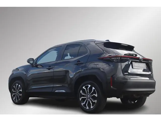 Toyota Yaris Cross 1.5 Hybrid 115 Dynamic, Parkeersensoren, All-season, Keyless, Camera!