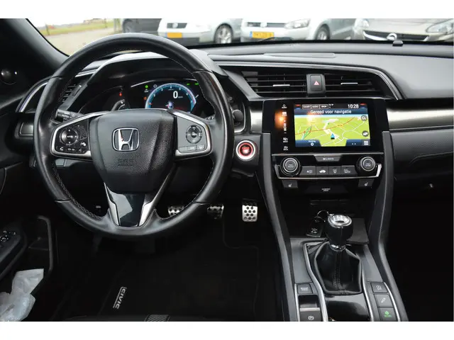 Honda Civic 1.0 i-VTEC Executive Panorama Dak Camera Clima Cruise Control Trekhaak Stoelverwarming...