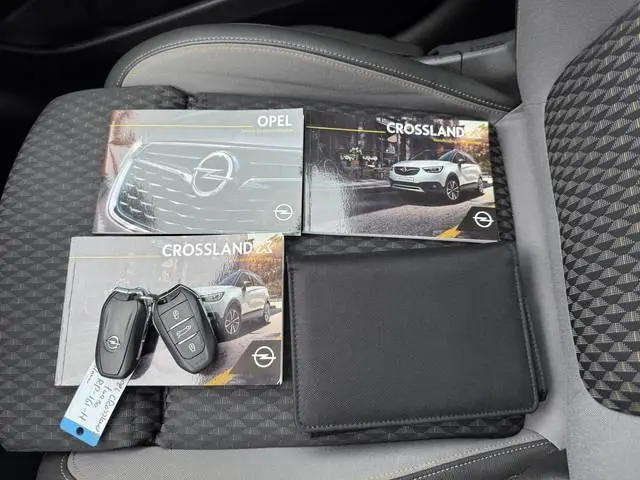 Opel Crossland X