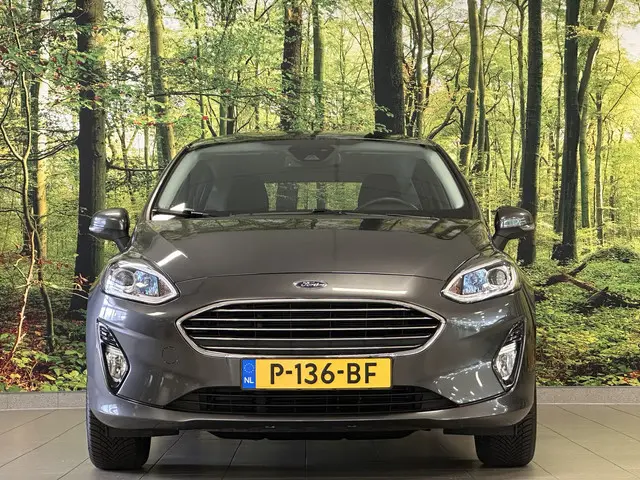 Ford Fiesta 1.1 Trend | Cruise Control | Parkeersensoren Achter | Apple Carplay/Android Auto | Lane...
