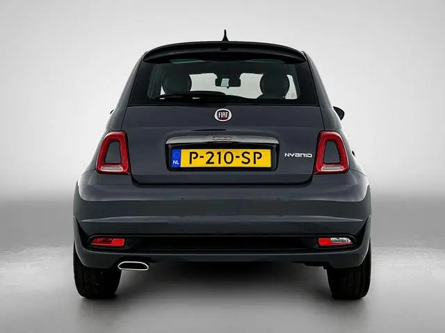 Fiat 500 1.0 Hybrid Sport | Panoramadak | Apple Carplay/Android Auto | Parkeersensoren |