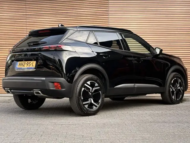 Peugeot 2008 1.2 Hybrid 145 Allure
