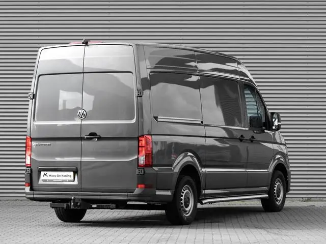 Volkswagen Crafter 30 2.0 TDI 140pk DSG L3H3 Trendline · Camera · Trekhaak · Side Bars · Cruise Cont...