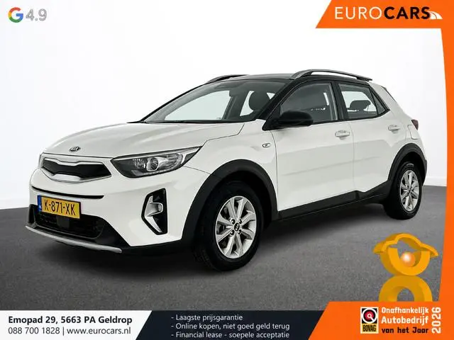 Kia Stonic 1.0 T-GDi 120pk MHEV DynamicLine Auto. Navigatie Apple Carplay/Android Auto Camera Parkee...