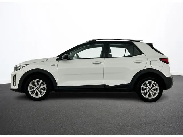 Kia Stonic 1.0 T-GDi 120pk MHEV DynamicLine Auto. Navigatie Apple Carplay/Android Auto Camera Parkee...