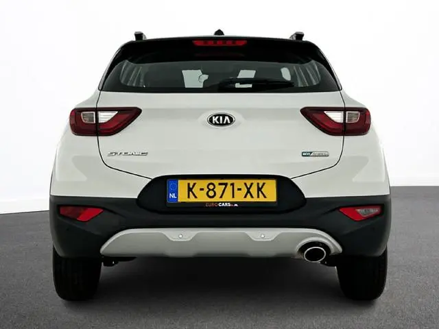 Kia Stonic 1.0 T-GDi 120pk MHEV DynamicLine Auto. Navigatie Apple Carplay/Android Auto Camera Parkee...