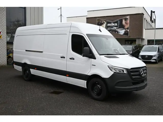 Mercedes-Benz eSprinter 320 RWD L3H2 Pro 81kWh LED, DC-opladen 115kW, Smartphone integratiepakket, O...