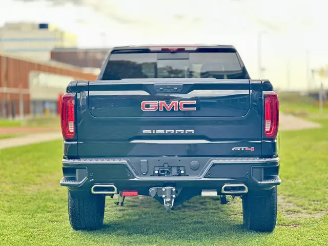 GMC Sierra