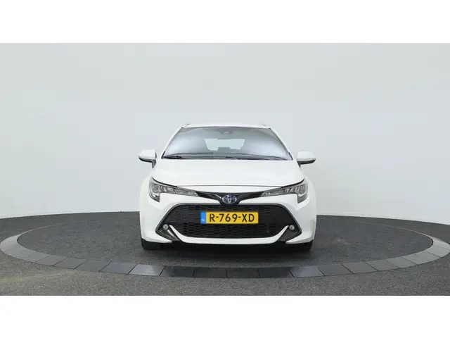 Toyota Corolla Touring Sports