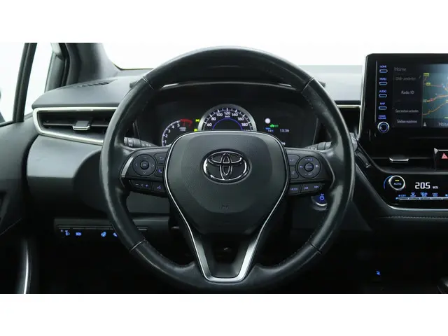 Toyota Corolla Touring Sports