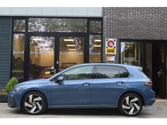 Volkswagen Golf 1.5 eHybrid 272pk GTE Pano/Leder/IQ.Light/360/Headup/DCC/Keyless/Elek. stoel+mem/Dod...