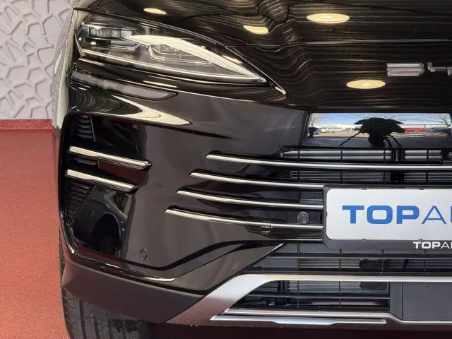 BYD SEAL U
