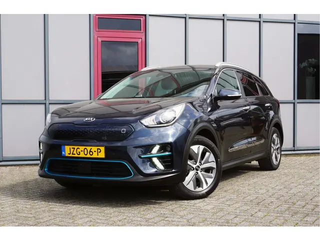 Kia e-Niro DynamicLine 64kWh SOH 94% Warmtepomp