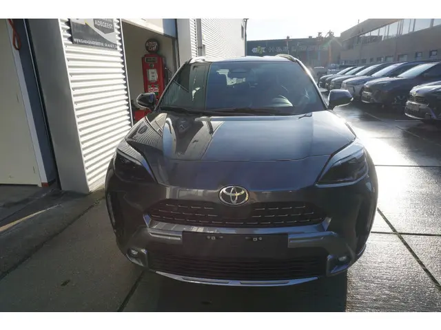 Toyota Yaris Cross 1.5 Hybrid 130 Executive |Navi|Carplay|PDC V+A|Dodehoek|E.a.klep|Stoel en stuurve...