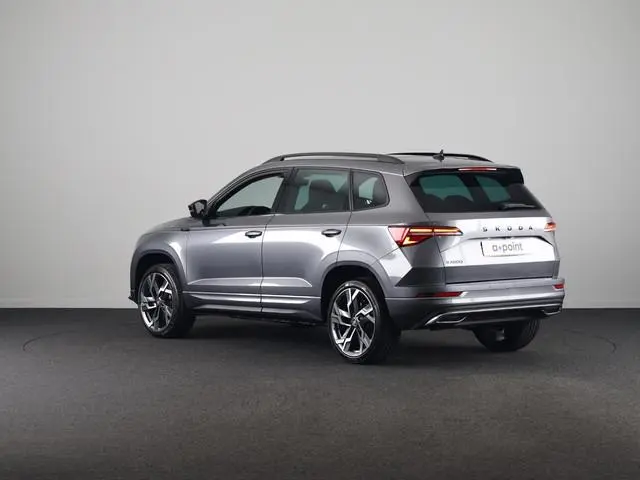 Skoda Karoq Sportline Ultimate 1.5 TSI ACT 150 pk 7 versn. DSG | Wegklapbare Trekhaak | Travel Assis...