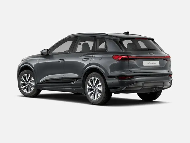 Audi Q6 e-tron Advanced edition 252 PK · Trekhaak, mechanisch draaibaar · Sportstoel zwart leder-kunstl.