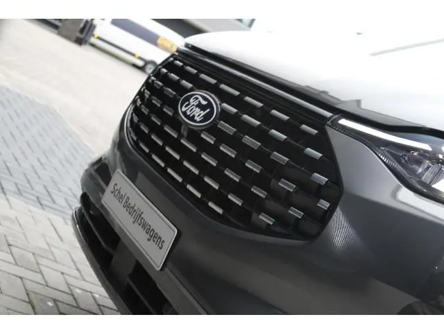 Ford Tourneo