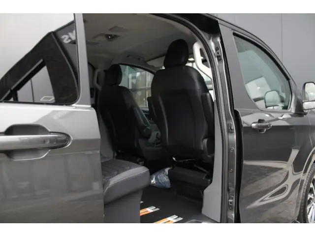 Ford Tourneo