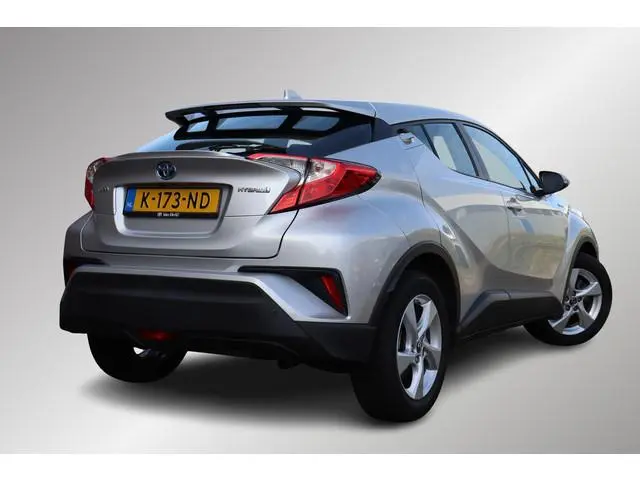 Toyota C-HR 1.8 Hybrid Active, Parkeersensoren achter, Parkeercamera, Navigatie,